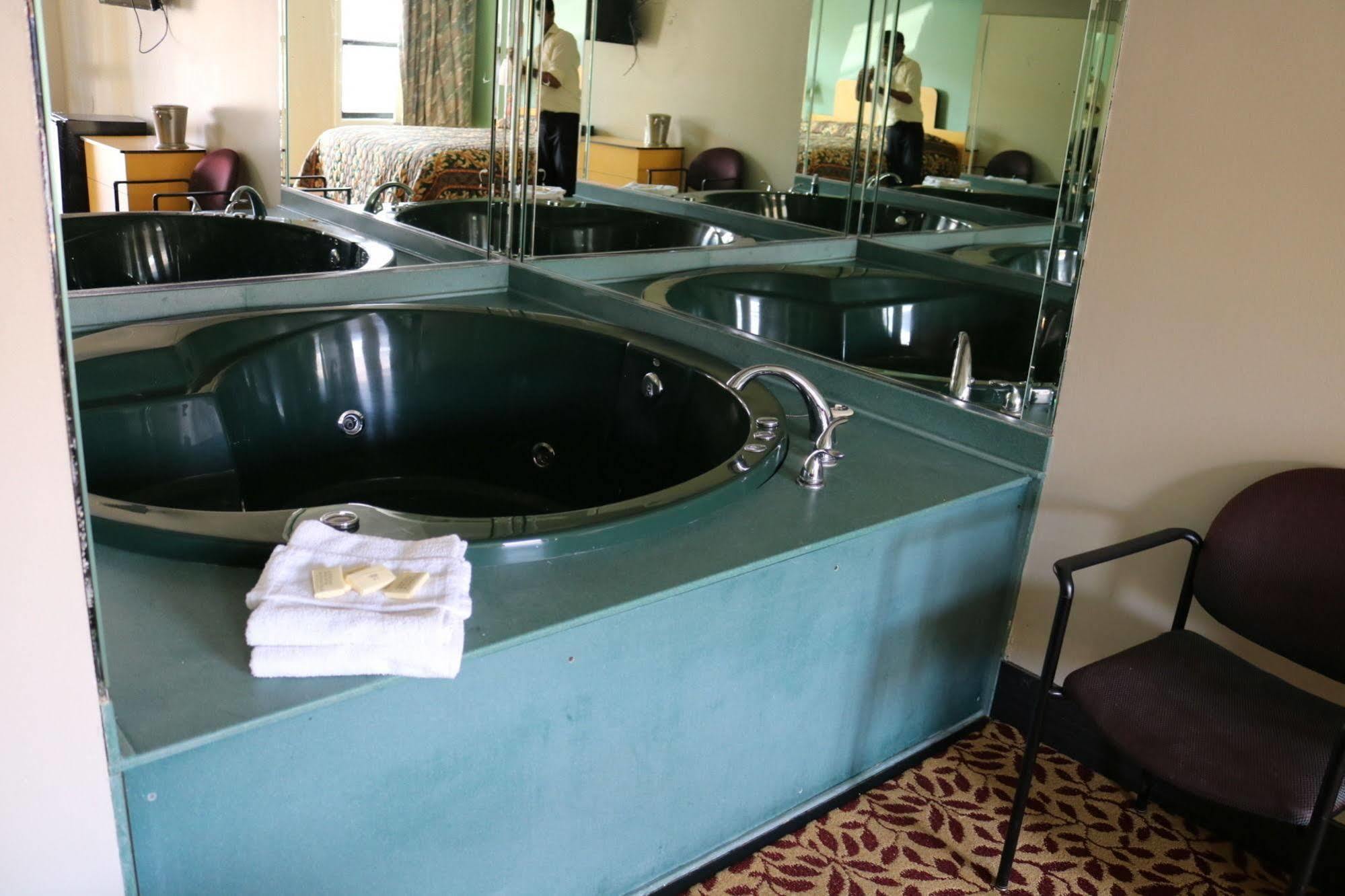 Miami Inn & Suites Oak Lawn Kültér fotó